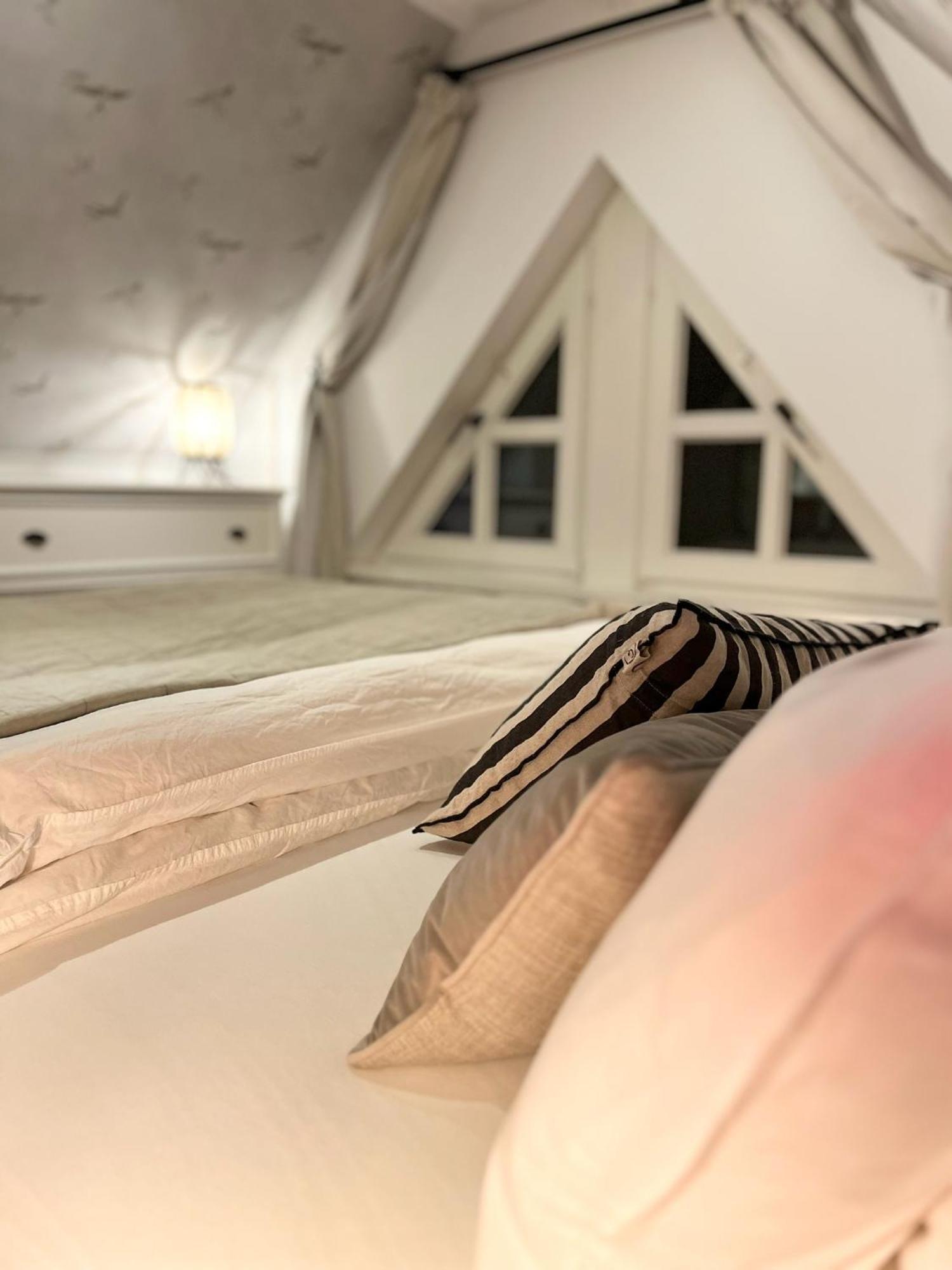 Tauberchalet I Boutique-Ferienhaus Mit Sauna, Whirlpool & Natur I 10Min Walk To Historic Old Town Rothenburg ob der Tauber Exterior photo
